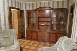 Продается  3x комнaтная квартирa.