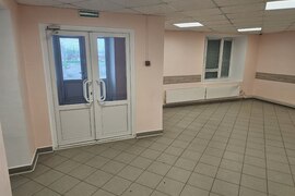 Сдается помещение на первой линии