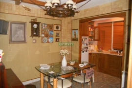 Продается 4 ком. Квартира.