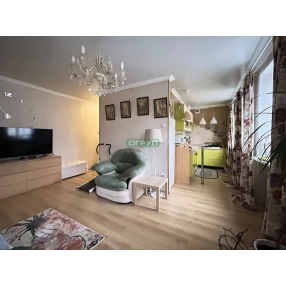 Продается 3-к квартира в центре