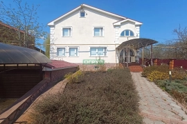 Продается коттедж 412 кв.м
